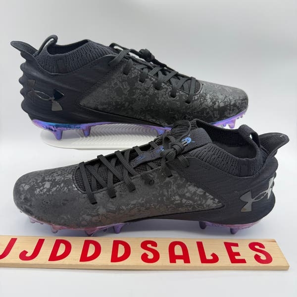 Under Armour Blur 2 MC Suede Football Cleats Black 3027978  display picture 1