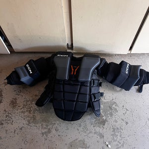 Medium Fit 2 2024 CCM Pro Spec Goalie Chest Protector (Used)