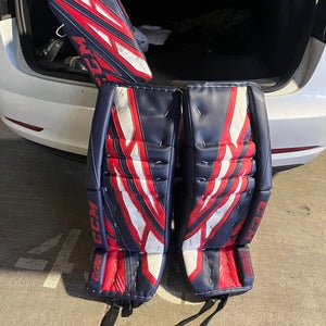 CCM Eflex 4 Pro Senior Goalie Leg Pads And Blocker 32+1