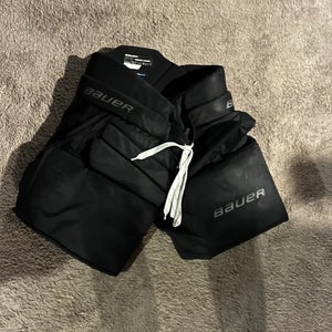 Senior Medium Bauer GSX Hockey Goalie Pants (Used)