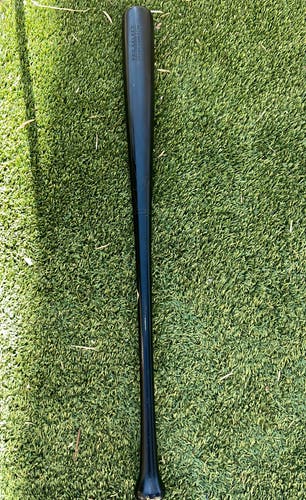 Mizuno Maple Wood Bat Size 34’ MZM 271 Model