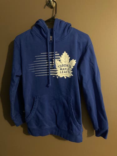 Toronto Maple Leafs Mitchell & Ness youth Medium hoodie