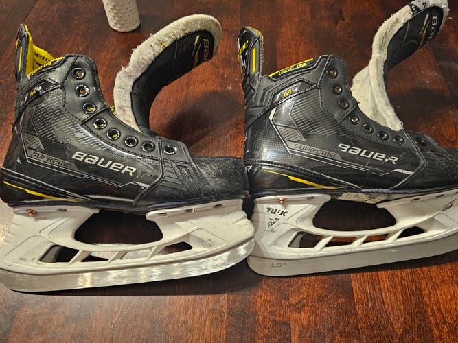 Bauer Supreme M4 Hockey Skates Size 4 (Used)