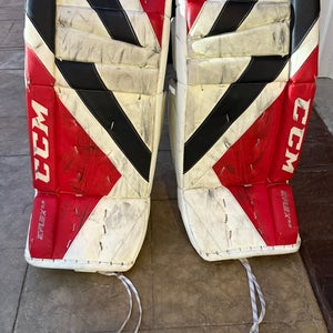 31" CCM Extreme Flex 5.9 Goalie Leg Pads (Used)