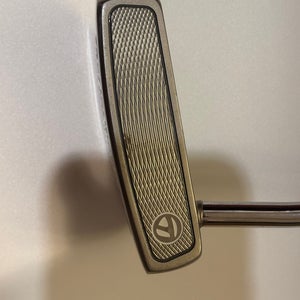 Men's TaylorMade Mallet OS Monte Carlo 72 Right Handed Putter Uniflex 34" (Used)