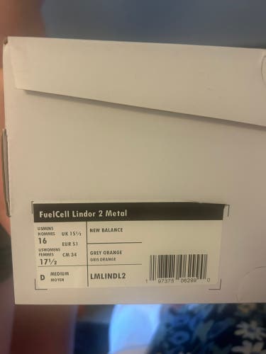 Men's Size M 16.0 (W 17.0) Adult New Balance High Top Metal (New)