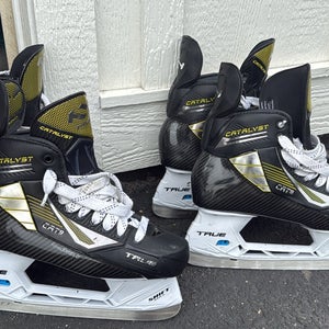 True Catalyst 7X4 Hockey Skates Wide Width 10 (Used)