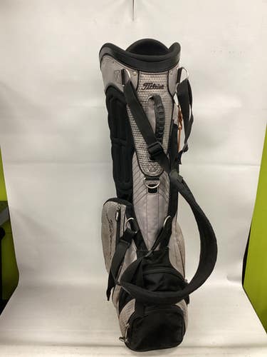 Used Titleist 7 SLOT STAND BAG Mens Stand Bag None 11851-S000036673