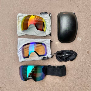 Smith I/O Mag XL Snowboard Ski Goggle - FULL SETUP (Includes 3 Lenses & More)