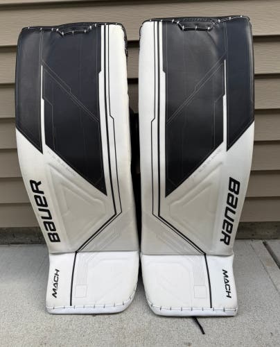 Medium 2024 Bauer MACH Goalie Leg Pads (Used)