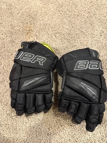 Bauer Vapor 2X Pro Gloves 12" (Used)