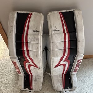 32" 2017 Vaughn Velocity V7 Goalie Leg Pads Pro Stock (Used) Soft Pads