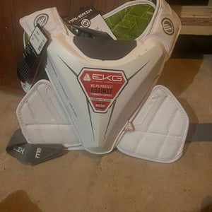 Medium Adult Maverik MAX EKG Shoulder Pads (New)