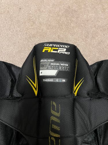 Medium Bauer Supreme ACP Pro Girdle (Used)