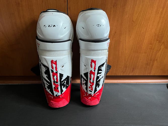 Senior CCM Jetspeed FT4 pro 16" Shin Pads Pro Stock (Used)