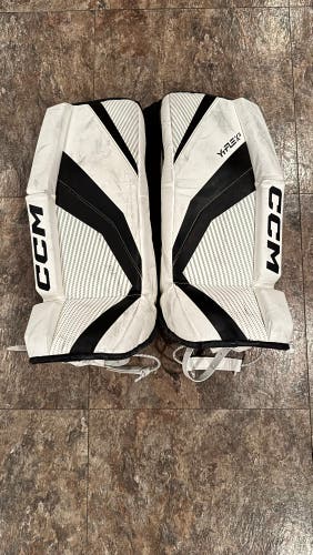 CCM YTFLEX 3 Goalie Leg Pads | Youth 22"