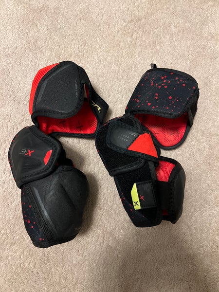 Intermediate Medium Bauer Vapor 3x Elbow Pads (Used)