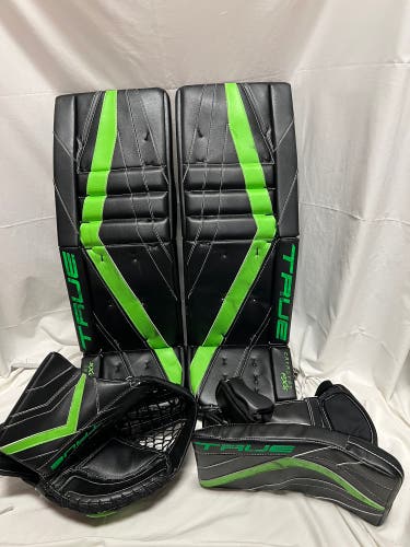 Pro return True Catalyst PX5 Regular Goalie Full Set