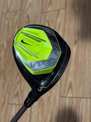 Nike Vapor Right Handed Fairway Wood Stiff Flex 3 Wood (Used)