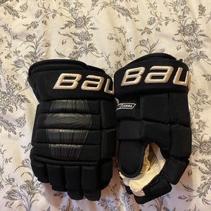 Pro Stock Black Bauer Kane Specs short cuff Pro Series Gloves