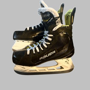 Bauer Supreme M4 Hockey Skates Regular Width Size 6.5 (Used)