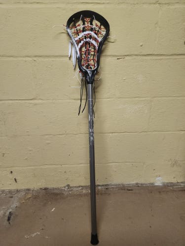 Warrior OG Razer Lacrosse Head on a Warrior Titan Classic Lacrosse Shaft(Used)