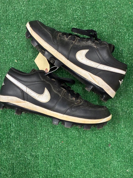 Black Men's Size M 11.0 (W 12.0) Adult Jordan Footwear Molded Cleats (Used)