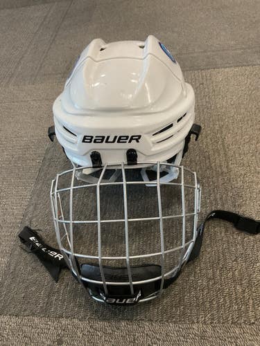 Used Bauer RE AKT 55 Helmet Cage Combo White SM 11614-S000219855
