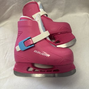 Girls Junior Size 8/9 Bauer Lil Angel Ice Hockey Skates. Pink. Excellent Cond