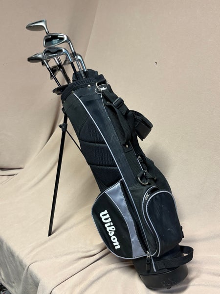 Junior Wilson Right Handed Clubs (Full Set) Junior 8 Pieces (Used)