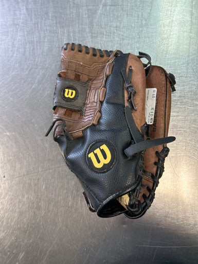 Used Wilson A2443 BB/SB Glove RH Throw Brown 12 1/2" 11868-S000064868