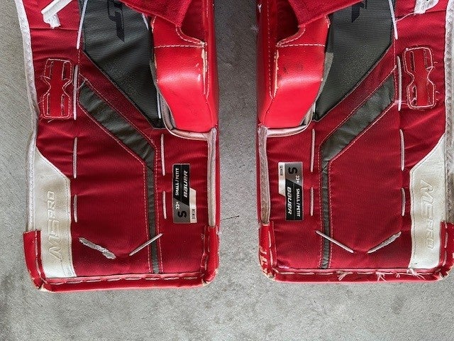 33" Bauer Supreme M5 Pro Goalie Leg Pads (Used)