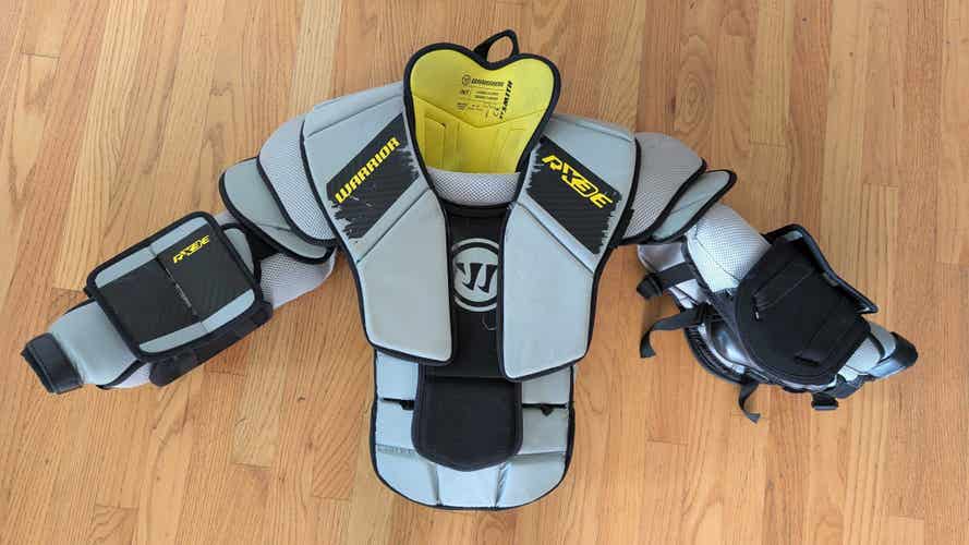 Large/Extra Large Warrior Ritual X3E Goalie Chest Protector (Used)