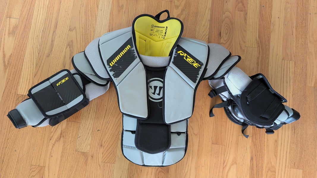 Large/Extra Large Warrior Ritual X3E Goalie Chest Protector (Used)