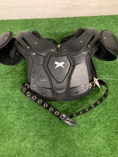 Large Youth Xenith Fly Shoulder Pads (Used)