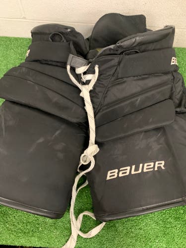 Black Senior Large Bauer Pro Hockey Goalie Pants (Used)