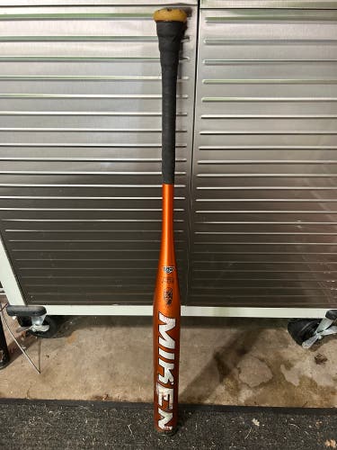 2016 Miken Psycho Composite Bat (-8) 26 oz 34" (Used)