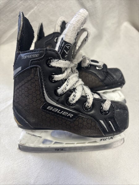 Junior Youth Size 7 Bauer Supreme ONE.4 Ice Hockey Skates