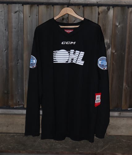 Black Large Men's CCM Jersey (New)