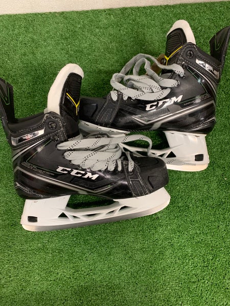 Senior CCM RibCor 90K Hockey Skates Regular Width 9 (Used)
