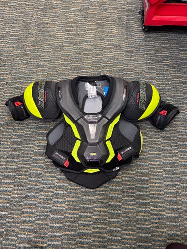 Bauer Vapor 3X Pro Shoulder Pads (New)