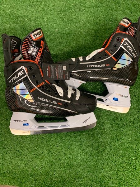 Senior True HZRDUS 9X Hockey Skates Regular Width 7.5 (New)
