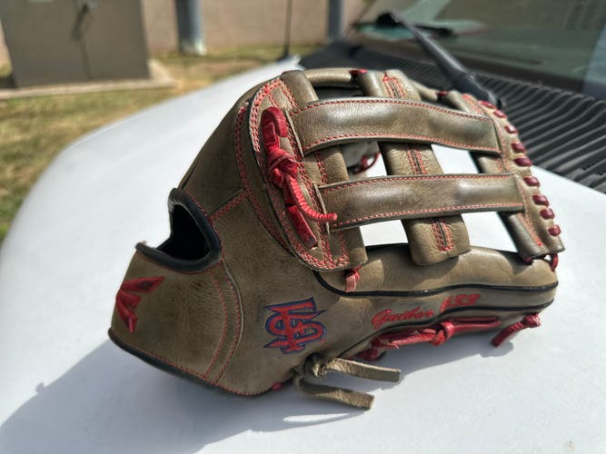 Easton College Issue RH Outfield Core Pro Baseball Glove 12.75" (Used)