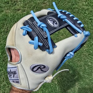 Rawlings Heart of the Hide Baseball Glove 11.75". New Laces! Excellent Condition.