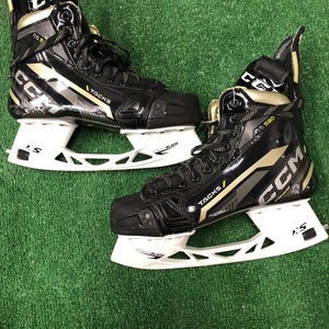 Senior CCM Tacks AS-590 Hockey Skates Regular Width 8 (Used)