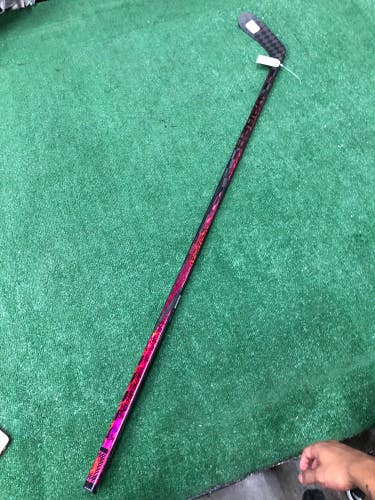 Senior Bauer Twitch Hockey Stick Left Hand P28 (New) Custom Red