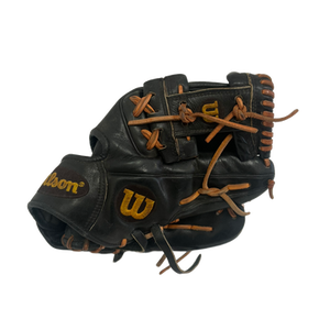 Used Wilson A2000 DP15 BB/SB Glove RH Throw Black 11 1/2" 11692-S000140140