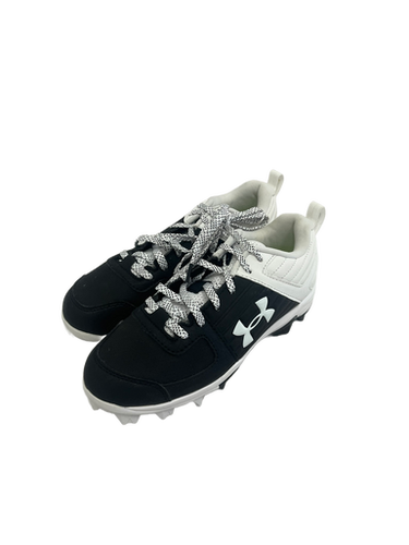 Used Under Armour LEADOFF BB/SB Cleats Black And White Junior 03.5 11692-S000140160