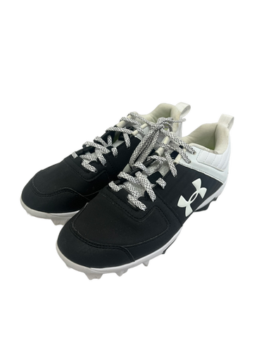 Used Under Armour LEADOFF BB/SB Cleats Black And White Junior 04.5 11692-S000140161