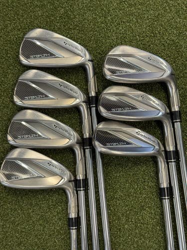 Taylormade Stealth Iron Set 5-Pw, Aw, Sw Stiff Flex Kbs Max Mt 85 Steel NICE!